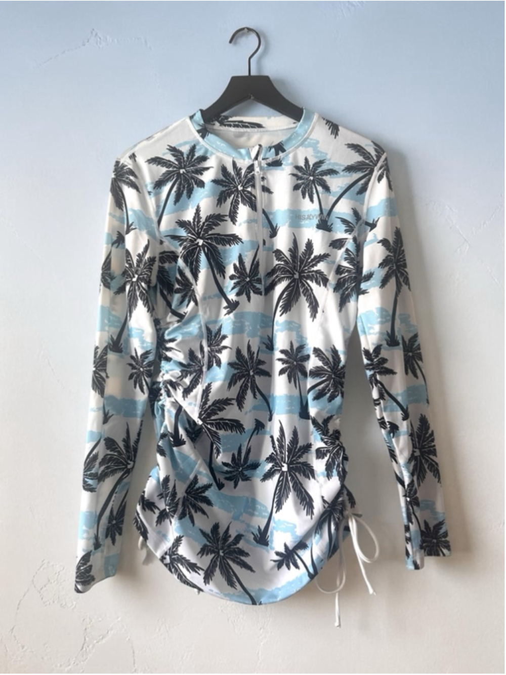 Hiskywin Palm Print Ruched Rash Guard Swim Top L